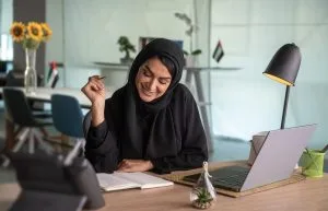 Arab-Women-Emarati-Womenn